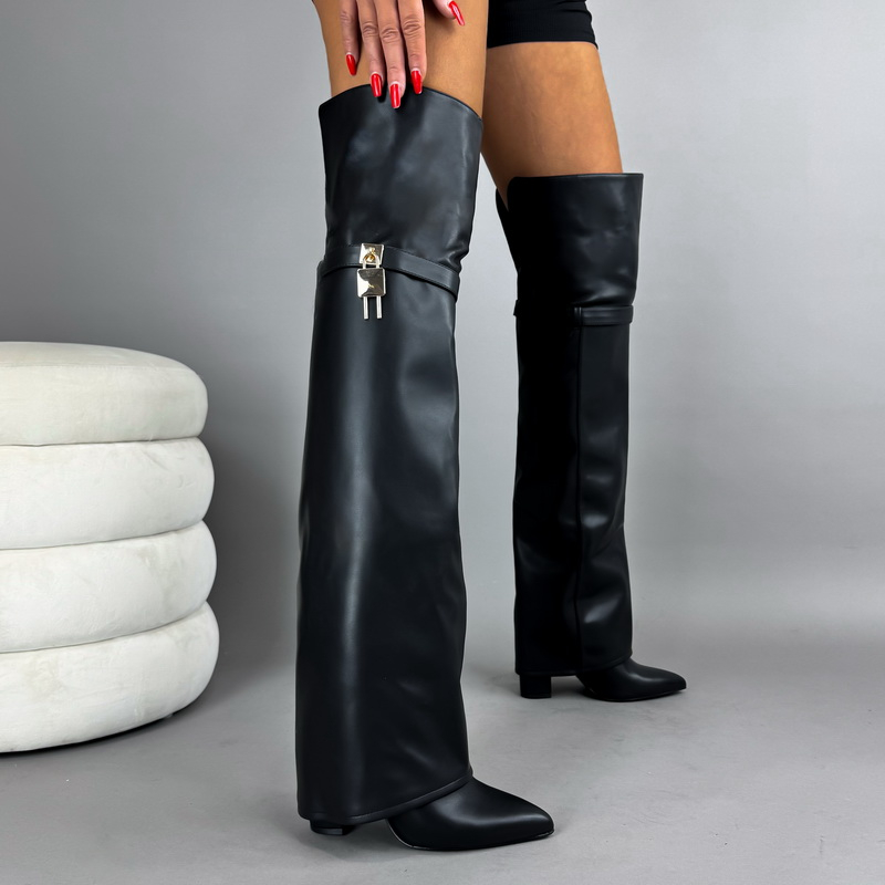 Černé vysoké kozačky