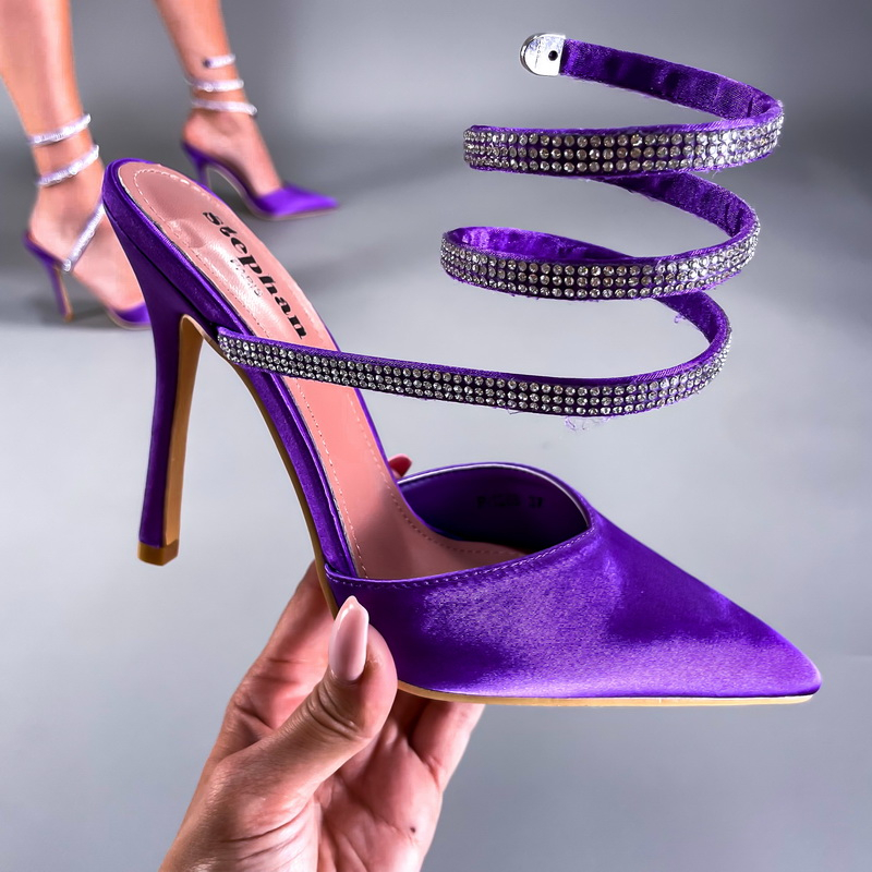 Fialové sandále s kamínky