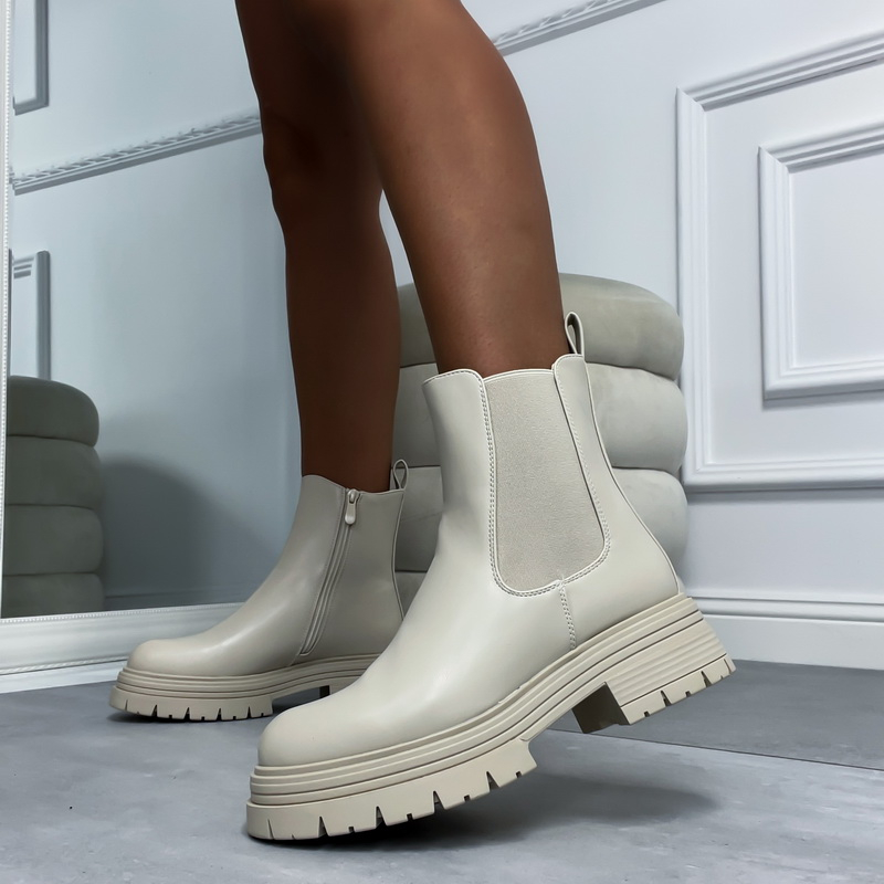 Béžové polokozačky