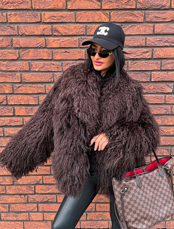 Kožich z mongolské ovečky CHOCCO