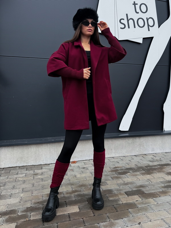 Vínový krátký kabát