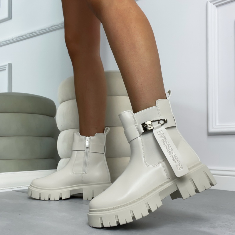 Béžové polokozačky