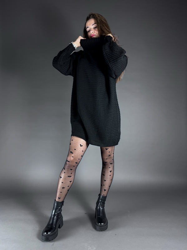 Černé pletené šaty