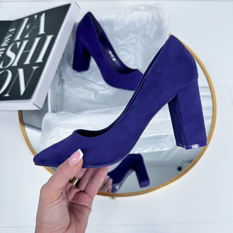 Fialové lodičky s hrubým podpatkem