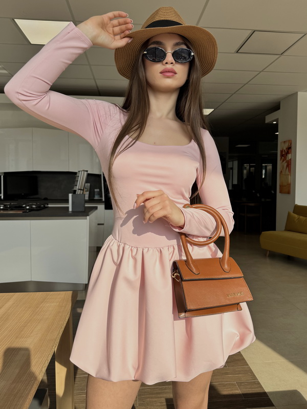 Růžové PUFFY šaty