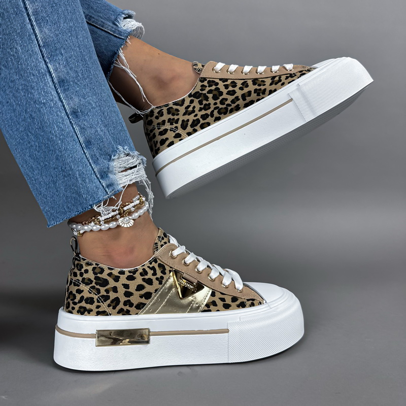 Plátěné tenisky s leopardím vzorem (obrázek 5)