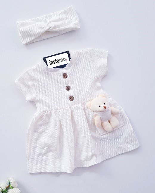 Bílé letní šaty s medvídkem a čelenkou