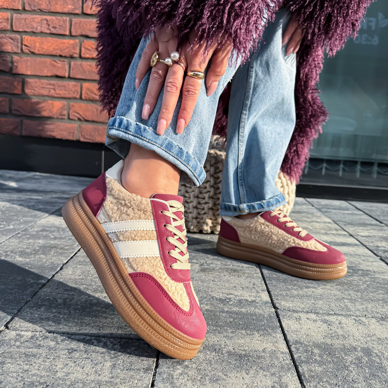 Vínovo -hnědé tenisky