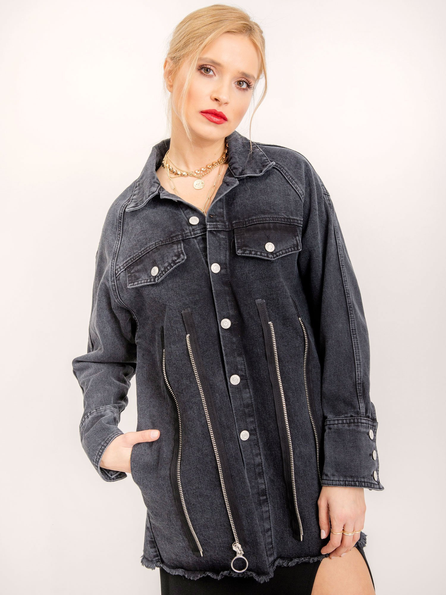 Černá džínová vesta