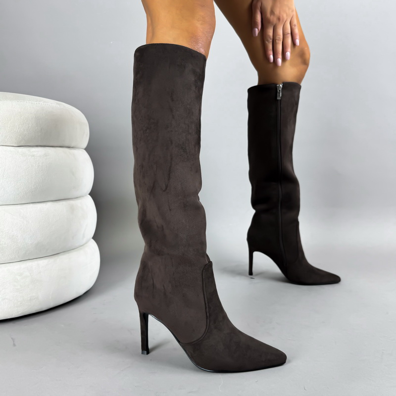 Tmavě hnědé semišové vysoké kozačky