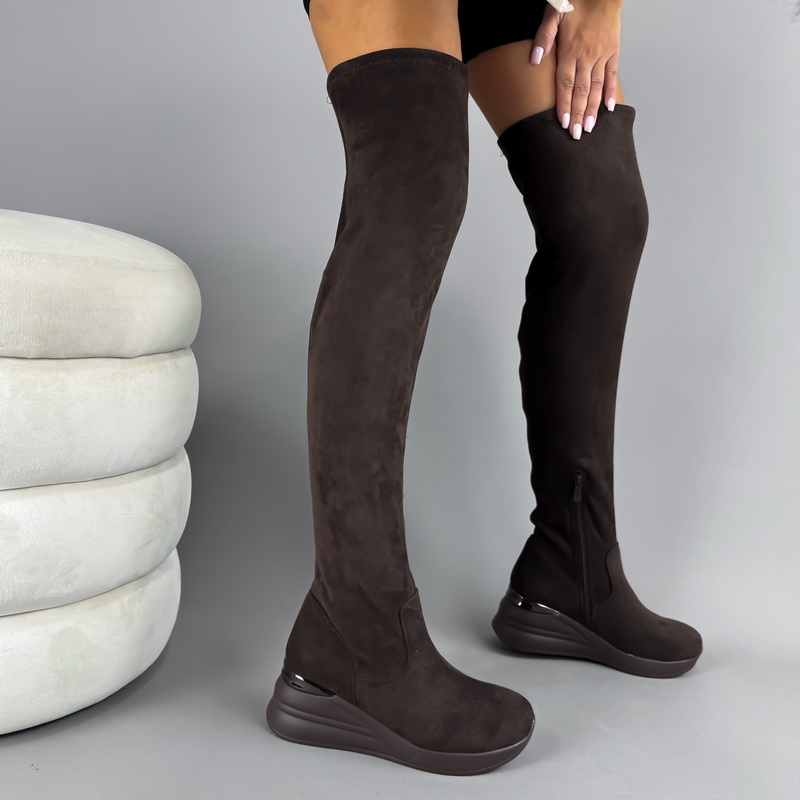 Tmavě hnědé semišové vysoké kozačky