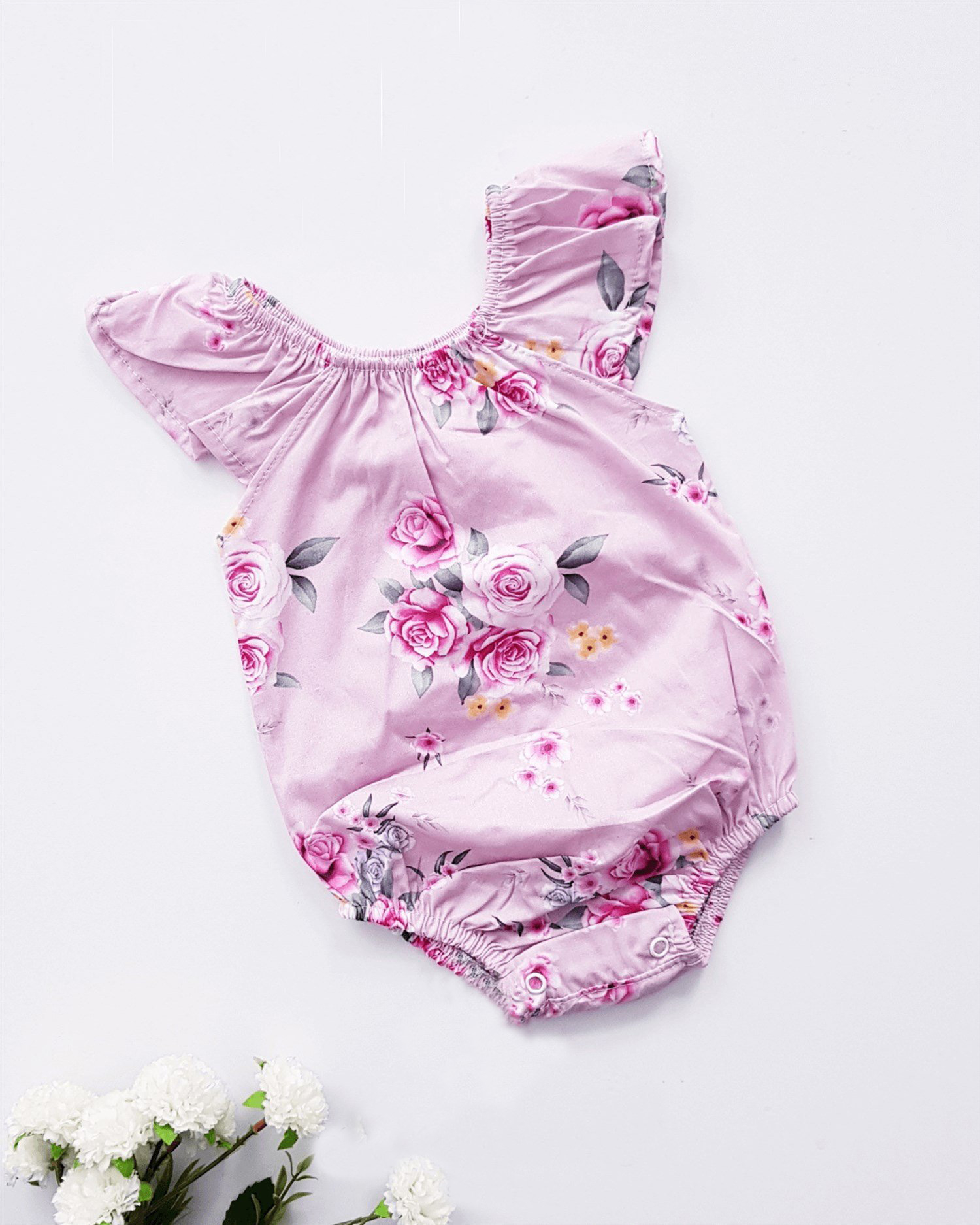 Fialové květované body