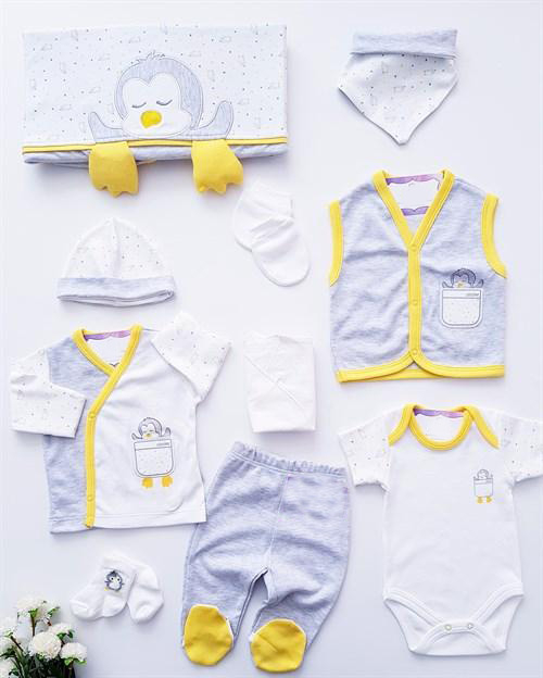 Šedo-bílá desetidílná bavlněná  souprava