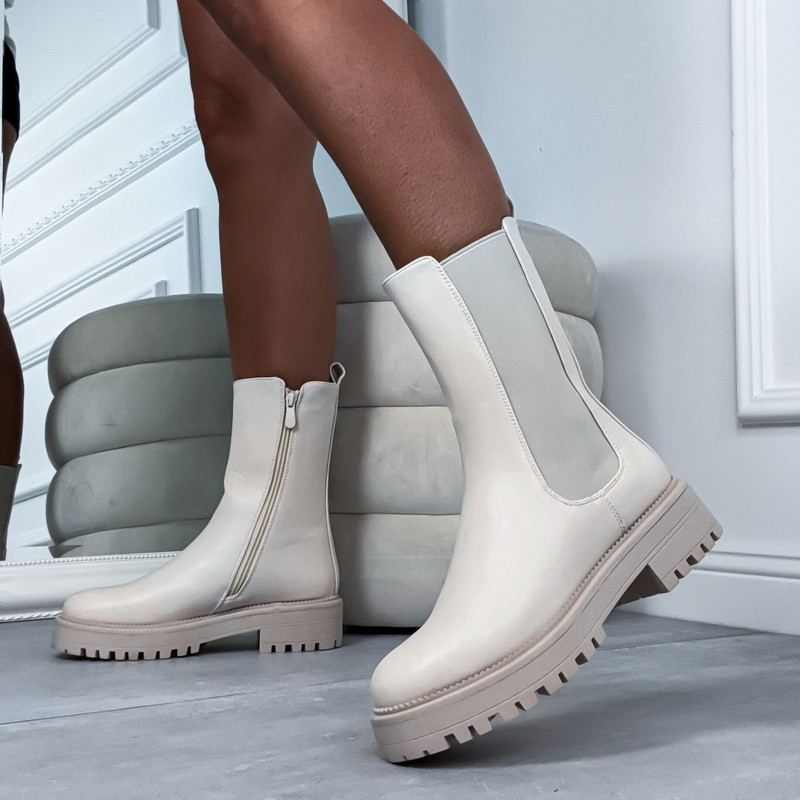 Světle béžové polokozačky