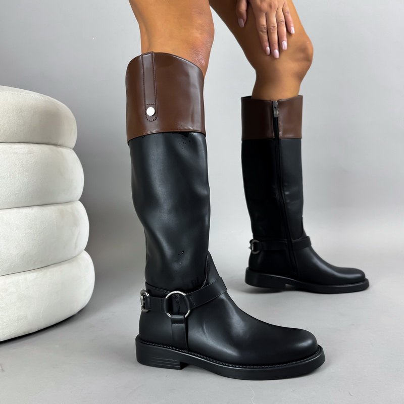 Černé vysoké kozačky